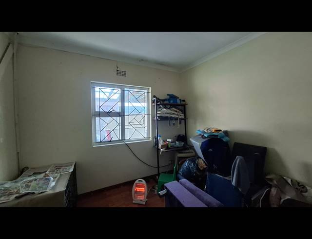 3 BEDROOM FREEHOLD FOR SALE IN STRANDFONTEIN
